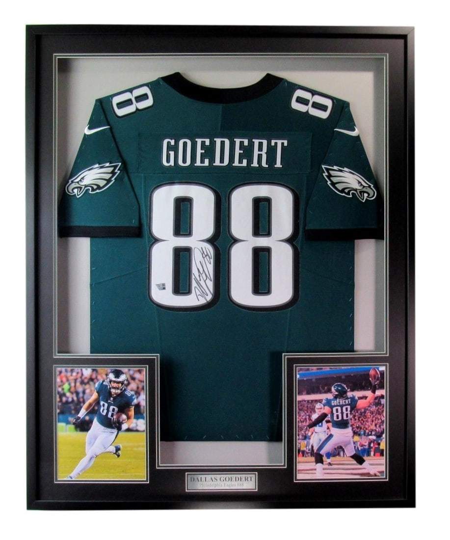 Framed Philadelphia Eagles Dallas Goedert autographed jersey Fanatics Authentic (1 of 4)