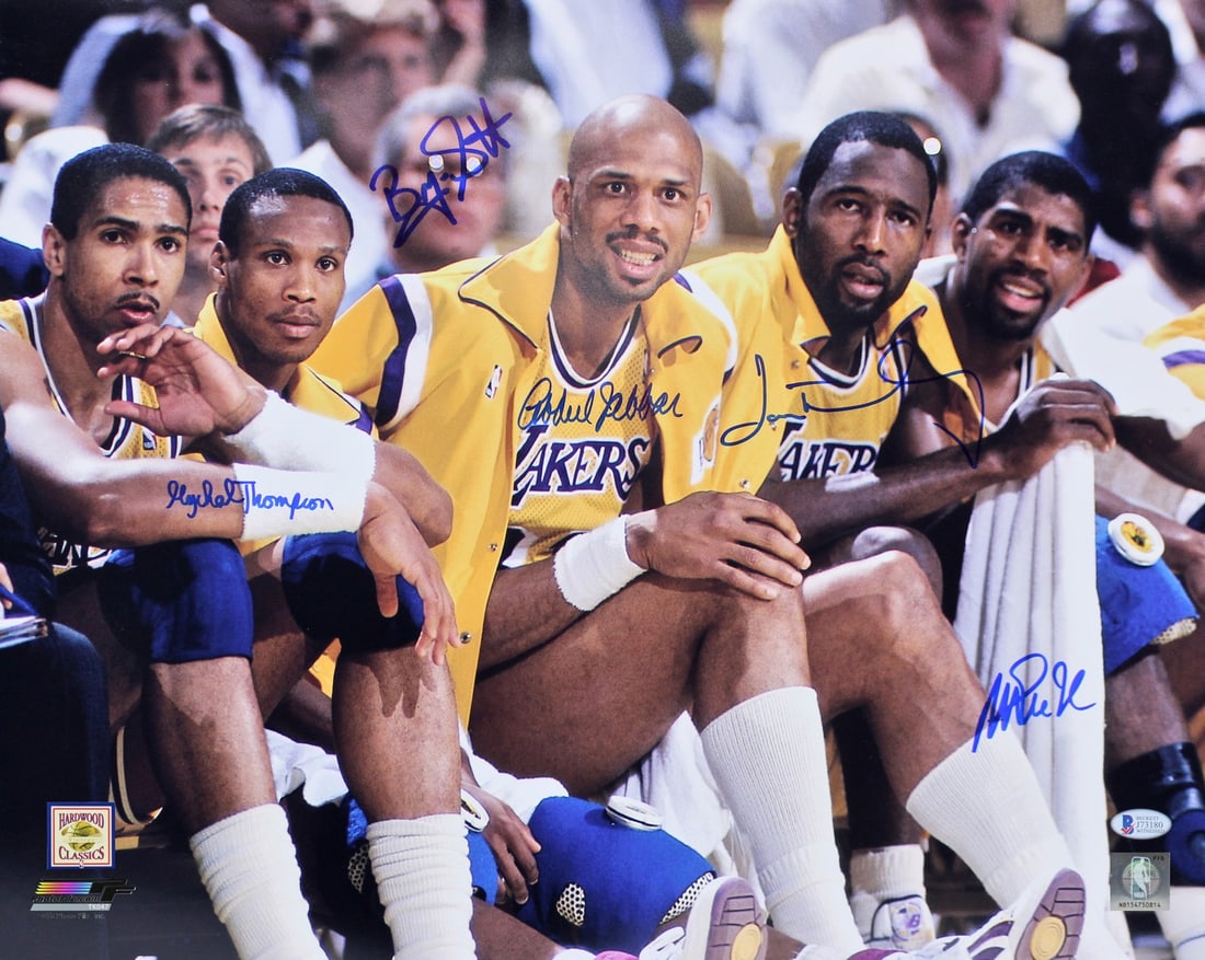 16x20 Lakers Photo Signed by Johnson Abdul-Jabbar Worthy Scott Thompson BAS Authenticated: 16x20 Lakers Photo Signed by Johnson Abdul-Jabbar Worthy Scott Thompson BAS Authenticated This 16x20 photo features original autographs from Magic Johnson, Kareem Abdul-Jabbar, James Worthy, Byron Sco