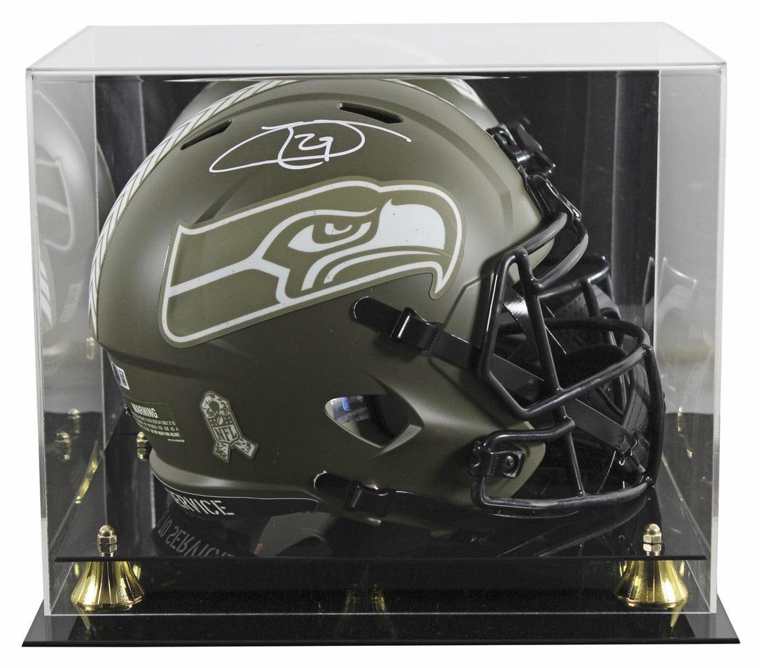 Earl Thomas Signed Seahawks Salute to Service Helmet with Beckett Authentication: Earl Thomas Signed Seahawks Salute to Service Helmet with Beckett Authentication This Seattle Seahawks full-size speed replica helmet is a remarkable collectible featuring the autograph of Earl Thomas