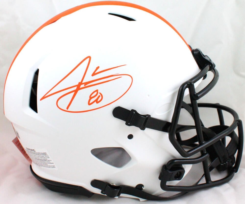 Cleveland Browns Lunar Speed Authentic Helmet Signed by Jarvis Landry Beckett: Cleveland Browns Lunar Speed Authentic Helmet Signed by Jarvis Landry Beckett This is an original autographed Cleveland Browns full-size Speed Authentic Lunar helmet signed by Jarvis Landry. It is pre