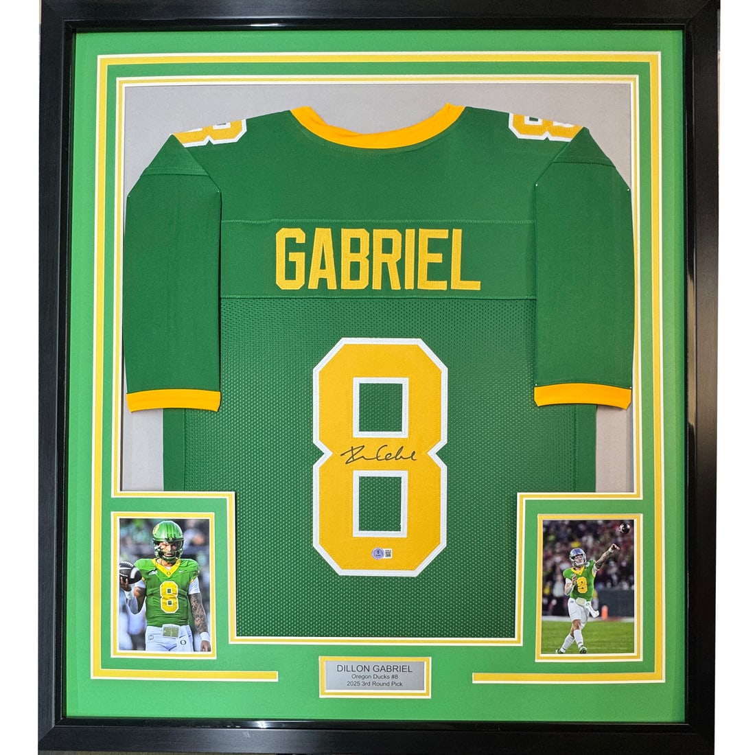 Framed Dillon Gabriel Autographed Oregon Ducks Jersey BAS COA 35x39: Framed Dillon Gabriel Autographed Oregon Ducks Jersey BAS COA 35x39 Celebrate your fandom with this professionally framed autographed Dillon Gabriel Oregon Ducks jersey. Measuring 35x39 inches, this o