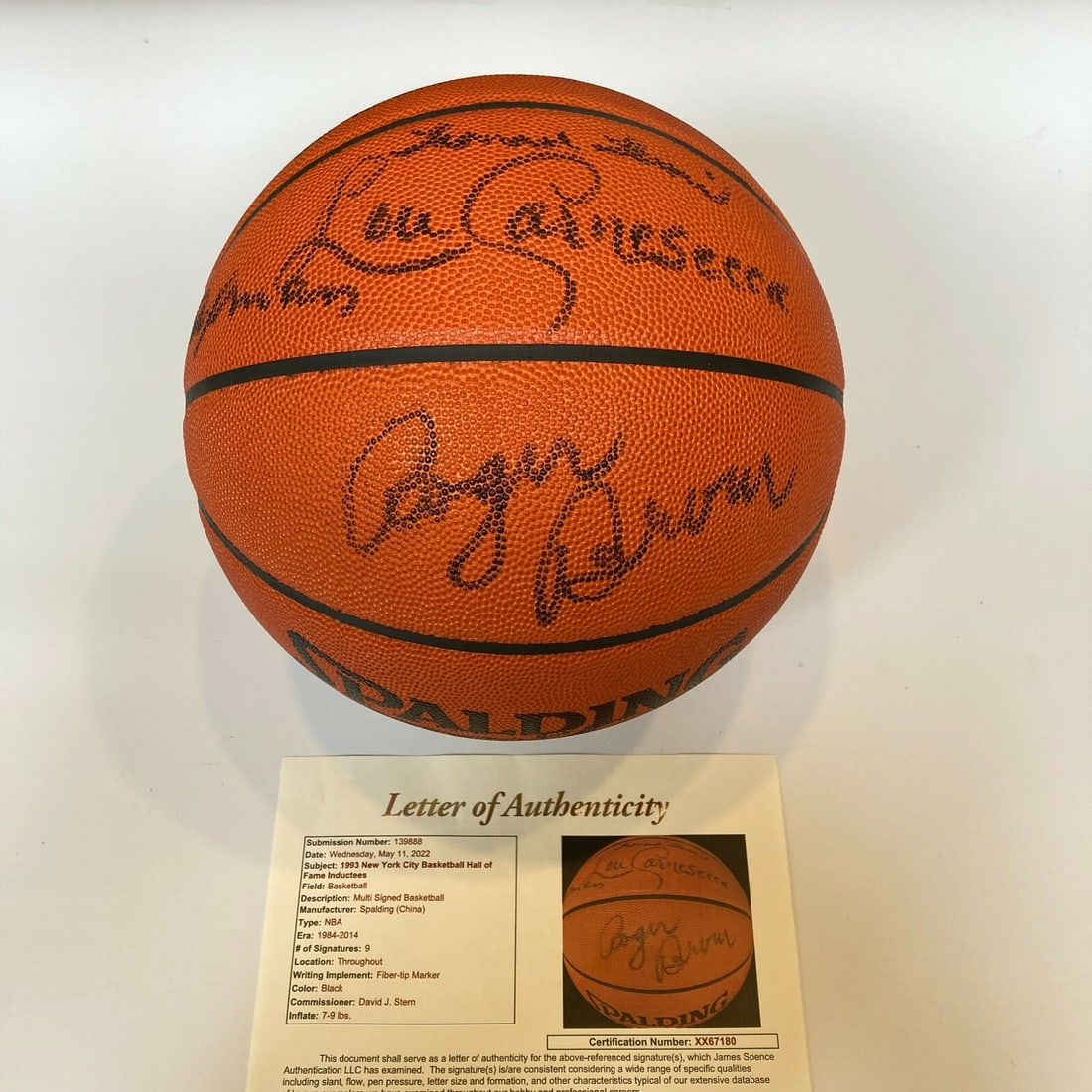 Roger Brown Hall Of Fame 1993 Signed Basketball with JSA COA: Roger Brown Hall Of Fame 1993 Signed Basketball with JSA COA This is an extremely rare signed basketball commemorating Roger Brown, an ABA legend and member of the Hall of Fame Class of 1993. The ball