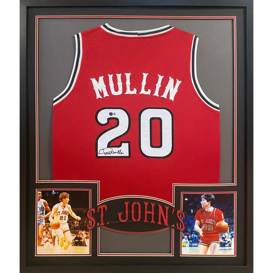 Framed Chris Mullin Signed St Johns Jersey Beckett Authenticated: Framed Chris Mullin Signed St Johns Jersey Beckett Authenticated This framed white jersey is personally signed by Chris Mullin and authenticated by Beckett, featuring a tamper-proof sticker for guaran