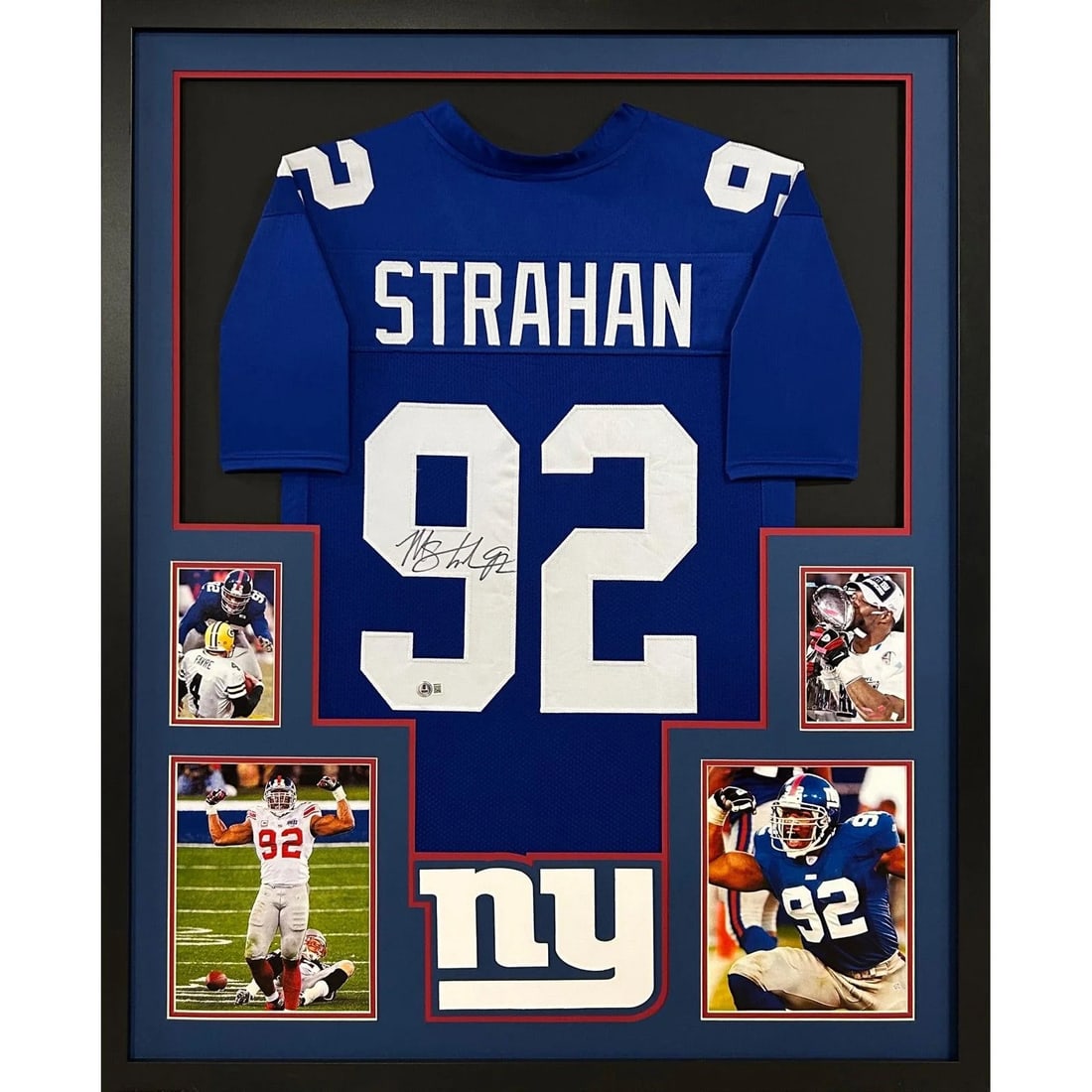 Michael Strahan Signed Framed Jersey New York Giants Beckett Authenticated: Michael Strahan Signed Framed Jersey New York Giants Beckett Authenticated Celebrate the legacy of Michael Strahan with this expertly framed, autographed jersey from his time with the New York Giants.