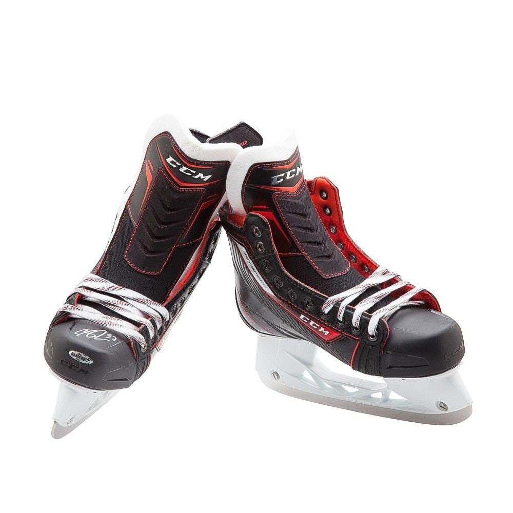 Connor McDavid Autographed CCM Jetspeed Skates Edmonton Oilers Upper Deck Authenticated: Connor McDavid Autographed CCM Jetspeed Skates Edmonton Oilers Upper Deck Authenticated Own a piece of hockey history with these authentic Connor McDavid autographed CCM Jetspeed skates. These skates 