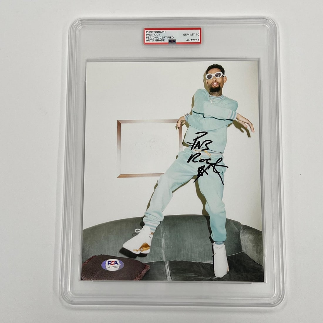 PNB Rock Autographed 8x10 Photograph PSA DNA Slabbed Authentic Signature: PNB Rock Autographed 8x10 Photograph PSA DNA Slabbed Authentic Signature This is an original 8x10 professionally printed photograph autographed by rapper PNB Rock. The signature has been authenticated