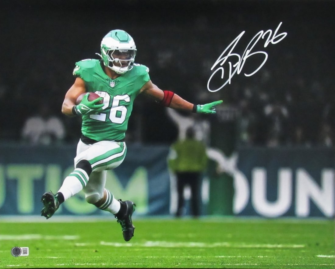 16x20 Philadelphia Eagles Photo Signed by Saquon Barkley Beckett Authenticated: 16x20 Philadelphia Eagles Photo Signed by Saquon Barkley Beckett Authenticated This 16x20 photo features Saquon Barkley and has been personally signed by him. The autograph is authenticated by Beckett