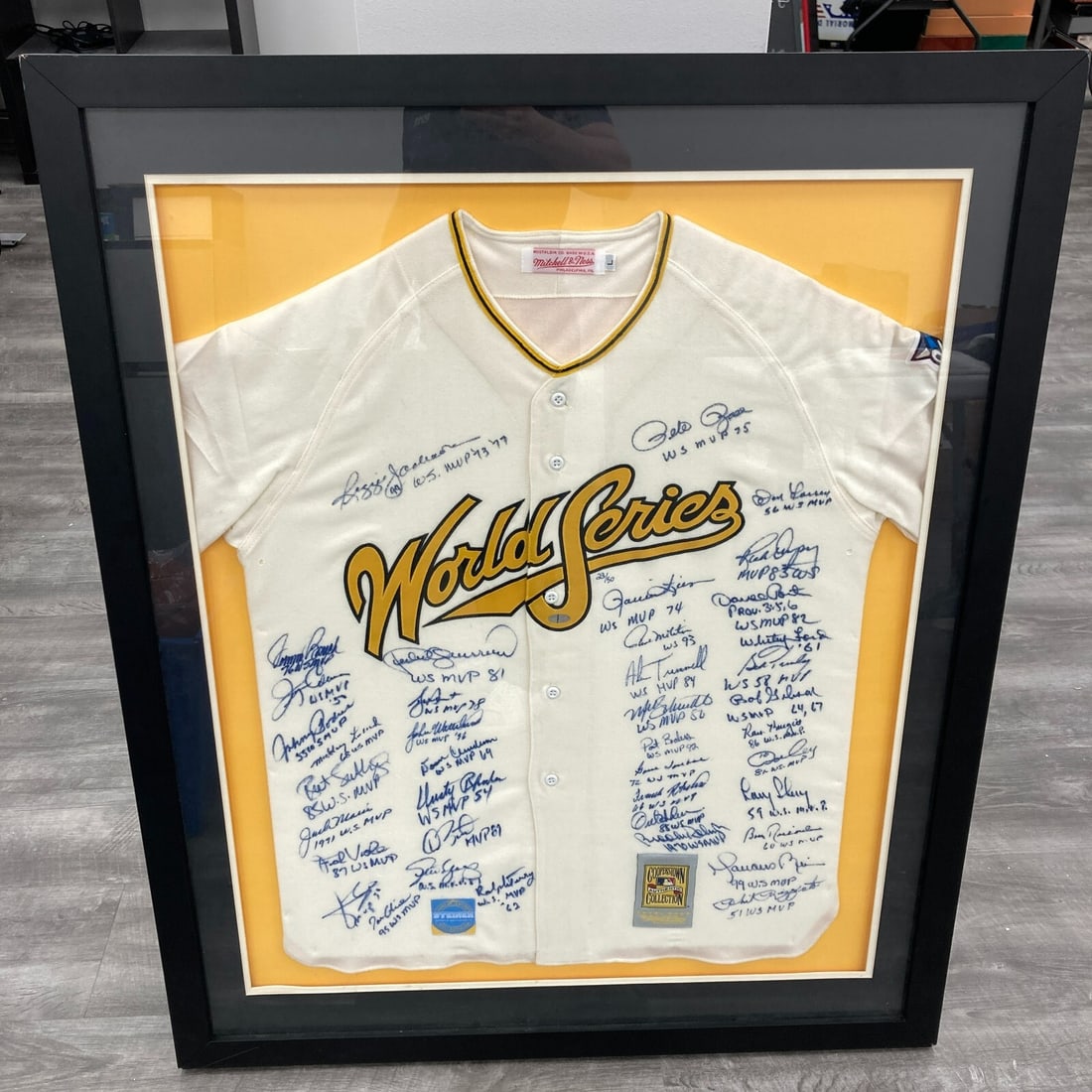 Mitchell & Ness World Series MVP Signed Jersey 44 Autographs JSA COA: Mitchell & Ness World Series MVP Signed Jersey 44 Autographs JSA COA Celebrate the legends of baseball with this incredible signed and inscribed World Series MVP Winners Jersey. This original Mitchell