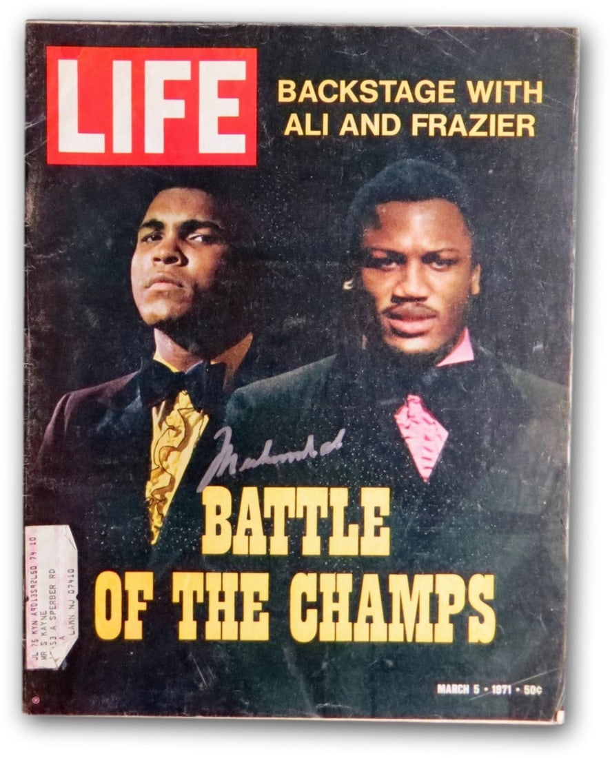 Muhammad Ali Signed LIFE Magazine March 5 1971 Authenticated by Online Authentics (1 of 4)