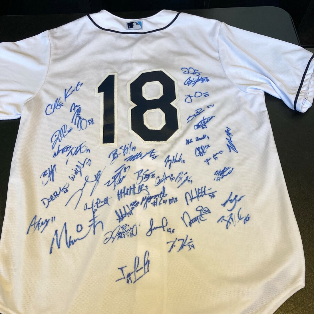 Rare 2018 Tampa Bay Rays Team Signed Jersey PSA/DNA Authenticated: Rare 2018 Tampa Bay Rays Team Signed Jersey PSA/DNA Authenticated This rare 2018 Tampa Bay Rays team-signed jersey is a must-have for any baseball enthusiast. Authenticated with a Professional Sports 