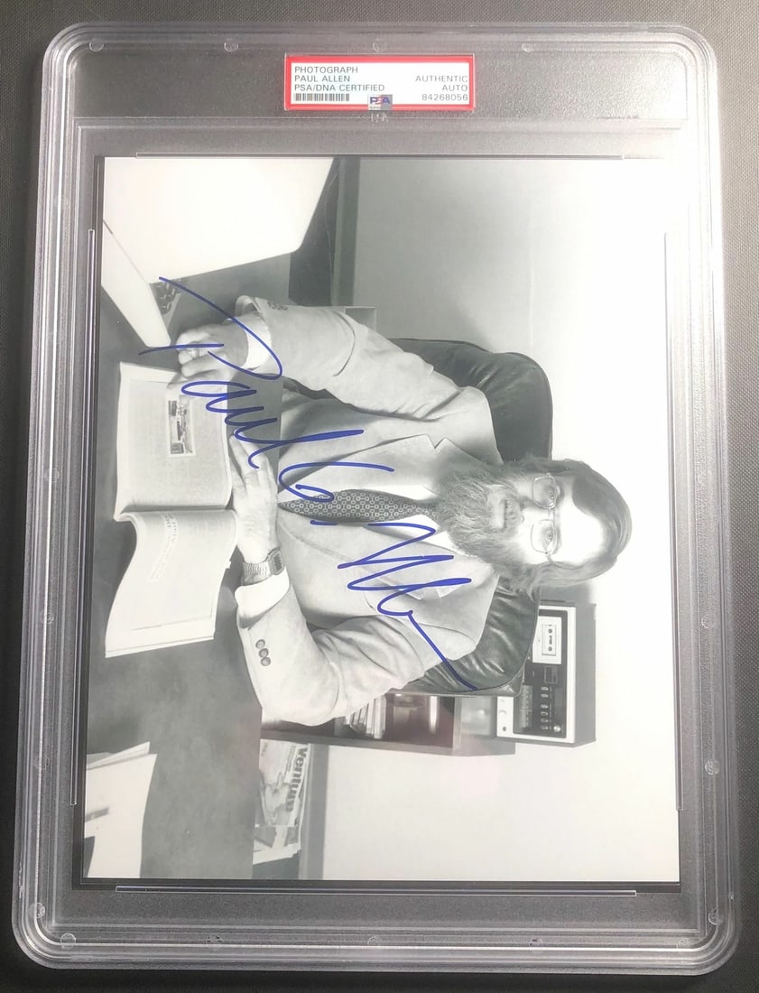 Autographed 8x10 Paul Allen Photograph Encapsulated by PSA/DNA: Autographed 8x10 Paul Allen Photograph Encapsulated by PSA/DNA This professionally printed 8x10 photo features the authentic autograph of the late Microsoft executive, Paul Allen. The signature has be