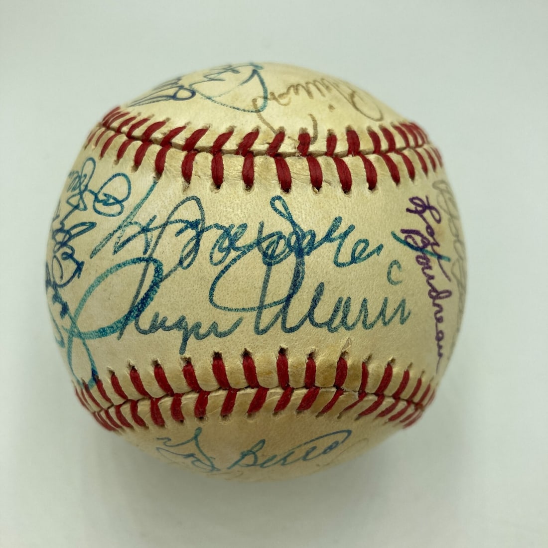 Mickey Mantle Ted Williams Joe DiMaggio Signed Baseball with Beckett COA (1 of 11)