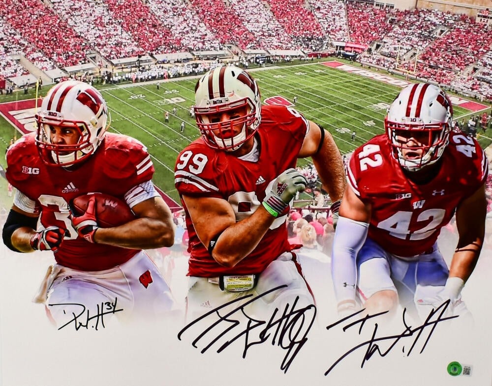 Wisconsin Badgers 16x20 Signed Photo JJ TJ and Derek Watt Beckett Hologram (1 of 4)