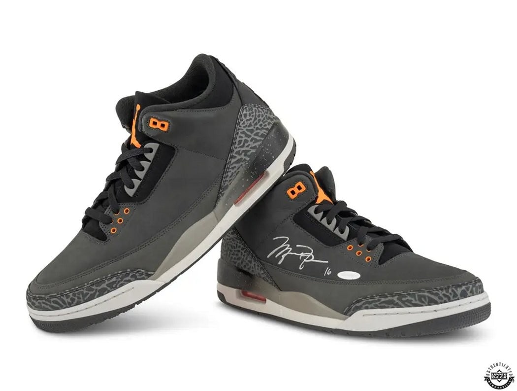 Michael Jordan Autographed Nike Air Jordan 3 Retro Fear 2023 Limited Edition (1 of 3)