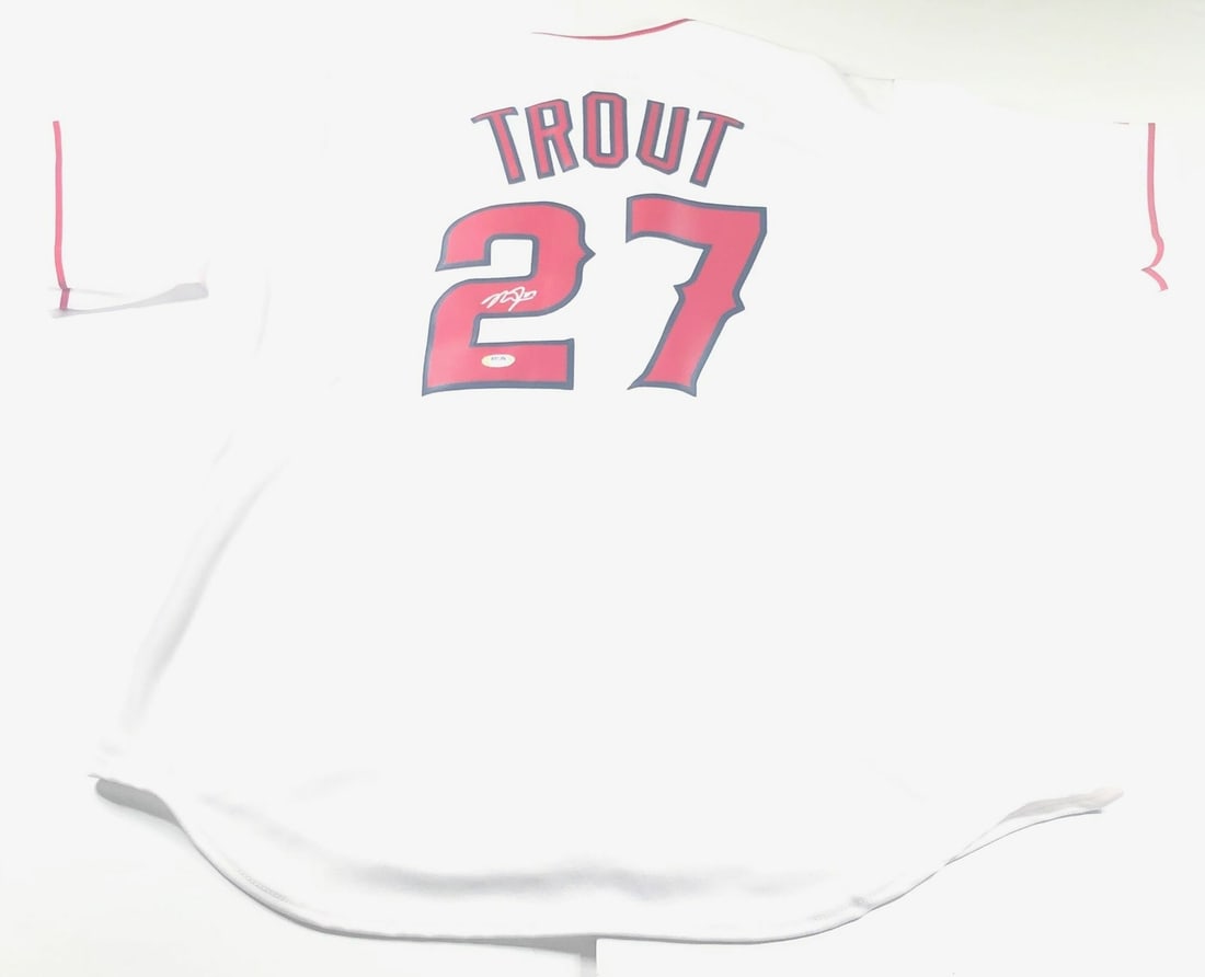 Mike Trout autographed Angels jersey PSA DNA authenticated: Mike Trout autographed Angels jersey PSA DNA authenticated This is a pre-owned Los Angeles Angels jersey autographed by Mike Trout. The signature has been authenticated by PSA/DNA, ensuring its authen