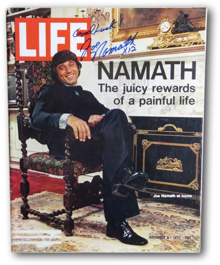Joe Namath Signed LIFE Magazine 11/3/72 JSA Authentic: Joe Namath Signed LIFE Magazine 11/3/72 JSA Authentic This is an original LIFE magazine from November 3, 1972, featuring Joe Namath, the iconic quarterback of the New York Jets. The magazine is autogr