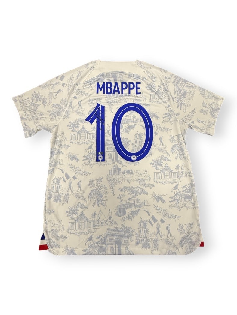2022 France Soccer Jersey Signed by Kylian Mbappe Panini Authentic COA: 2022 France Soccer Jersey Signed by Kylian Mbappe Panini Authentic COA This pre-owned 2022 France National Team replica jersey is autographed by Kylian Mbappe. The signed jersey includes a Panini Auth