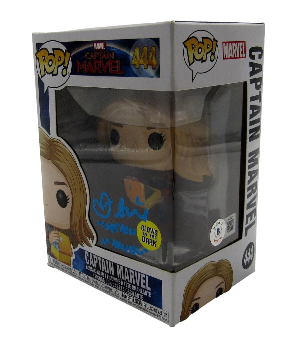 Brie Larson Autographed Funko POP 444 Captain Marvel Beckett Authenticated (1 of 9)