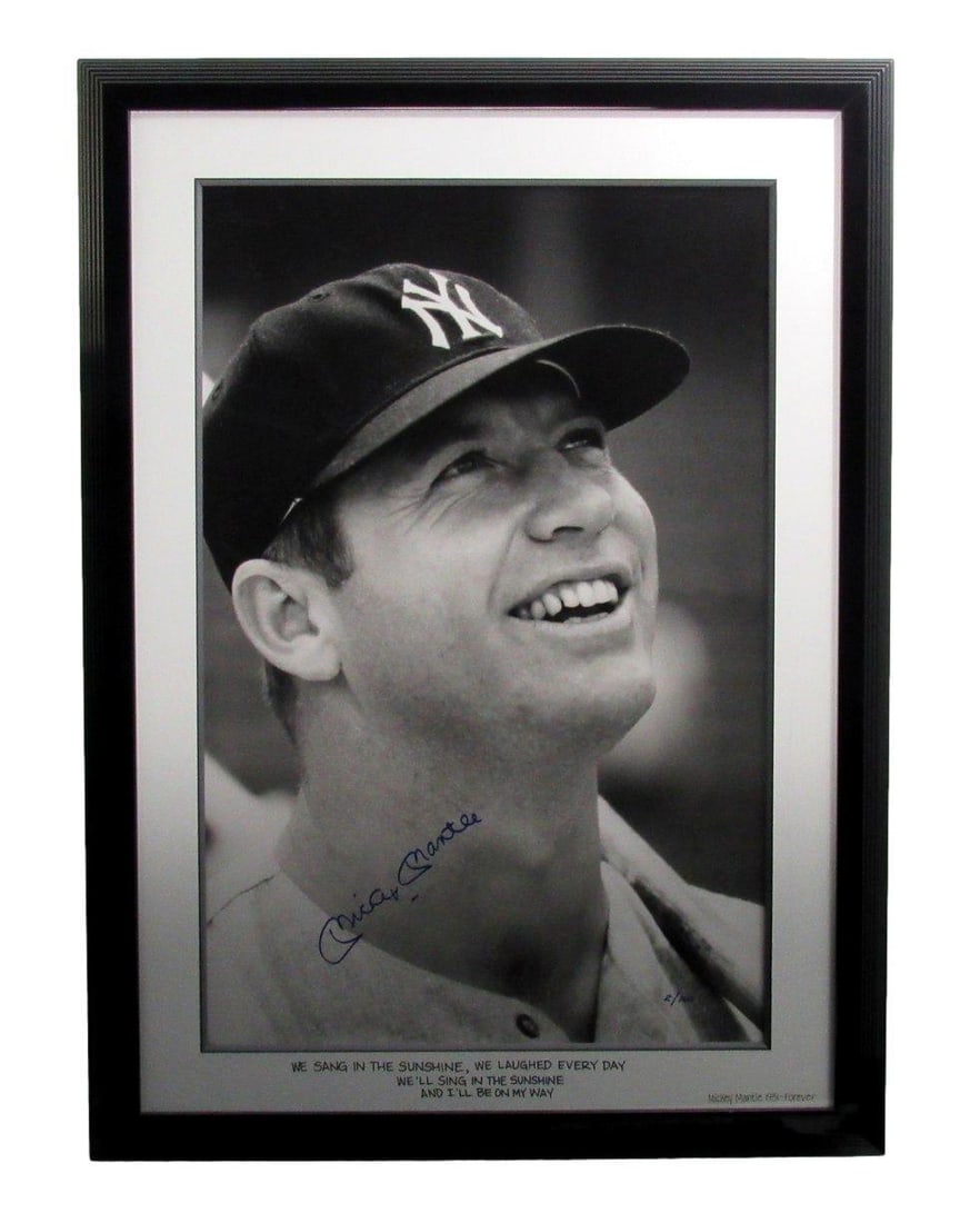 Mickey Mantle Signed 20x30 Framed Photo NY Yankees BAS Beckett LOA: Mickey Mantle Signed 20x30 Framed Photo NY Yankees BAS Beckett LOA This stunning framed photo features the legendary Mickey Mantle, Hall of Famer and New York Yankees icon. Measuring 20x30 inches, thi
