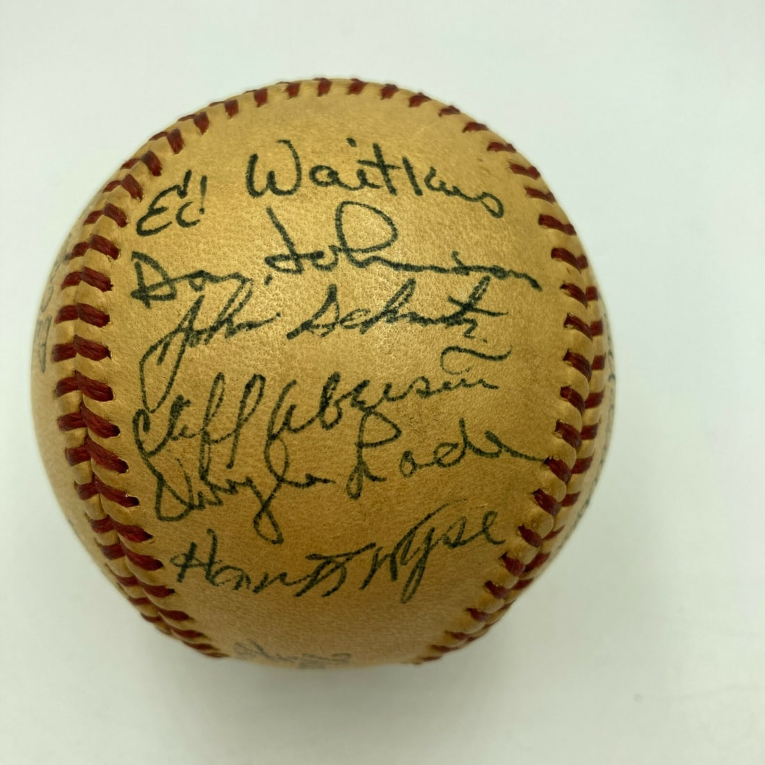 1947 Chicago Cubs Team Signed Baseball with JSA Authentication: 1947 Chicago Cubs Team Signed Baseball with JSA Authentication This is a 1947 Chicago Cubs Team Signed National League Baseball, featuring the authentic signatures of the entire team. The baseball com