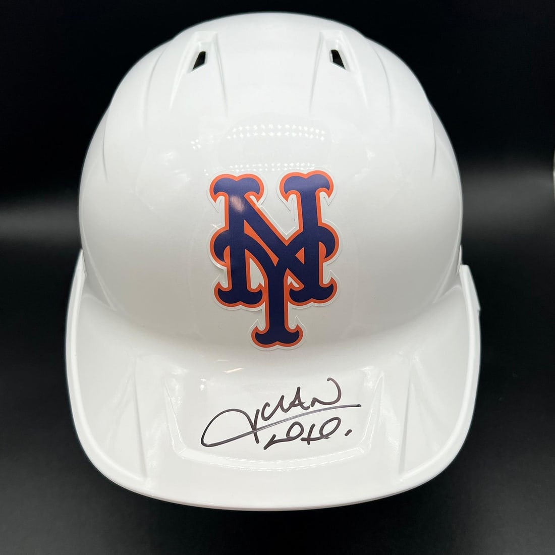 Juan Soto autographed full size helmet PSA DNA authenticated: Juan Soto autographed full size helmet PSA DNA authenticated This is a full-size New York Mets helmet autographed by Juan Soto. The signature has been authenticated by PSA/DNA. The helmet is pre-owned