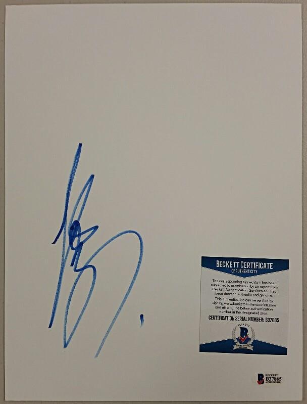 Mamoru Oshii Autographed 9x12 Ghost in the Shell Photo Beckett BAS Certified: Mamoru Oshii Autographed 9x12 Ghost in the Shell Photo Beckett BAS Certified This is an original 9x12 photograph from Ghost in the Shell, signed by filmmaker Mamoru Oshii. The item is an authentic col