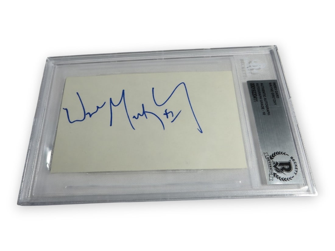 Index Card Signed by Wayne Gretzky Beckett Authenticated Oilers Grade 10 (1 of 2)