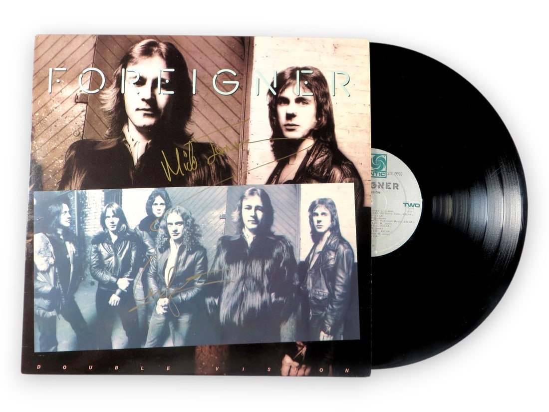 Mick Jones Lou Gramm Signed Foreigner Album Cover JSA Authenticated: Mick Jones Lou Gramm Signed Foreigner Album Cover JSA Authenticated This is a dual-signed album cover by Mick Jones and Lou Gramm, renowned members of the iconic rock band Foreigner. The album cover i