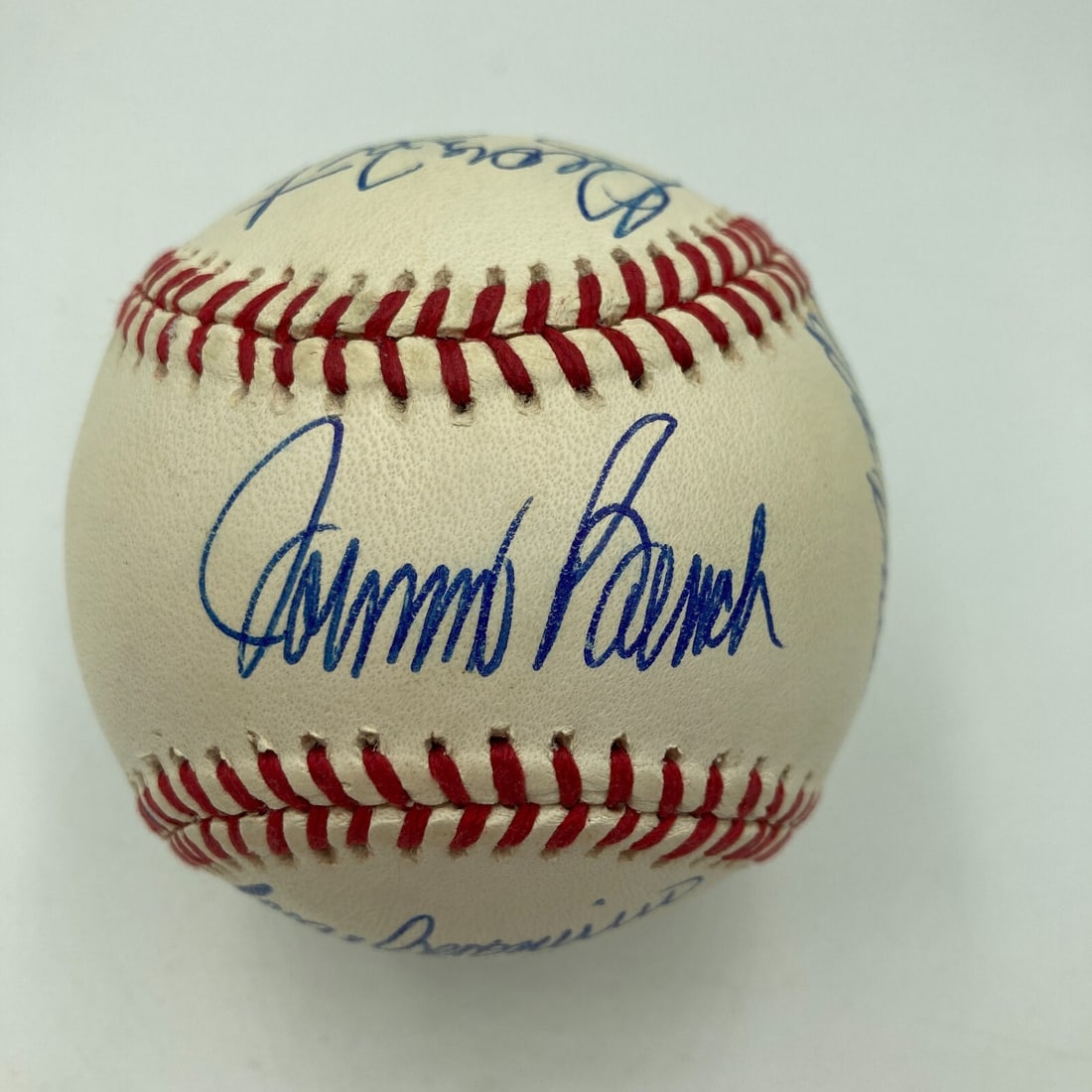 1976 Cincinnati Reds Signed Baseball with 14 Autographs JSA COA: 1976 Cincinnati Reds Signed Baseball with 14 Autographs JSA COA Celebrate the historic 1976 Cincinnati Reds World Series Championship with this beautifully preserved team signed baseball, featuring 14