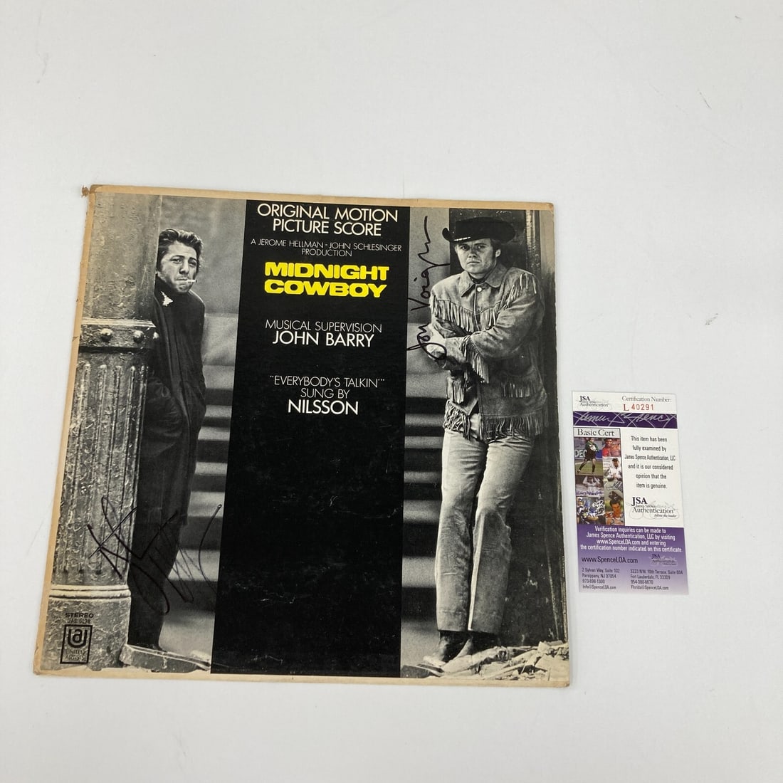Dustin Hoffman Jon Voight Signed Midnight Cowboy Soundtrack Album Cover JSA COA: Dustin Hoffman Jon Voight Signed Midnight Cowboy Soundtrack Album Cover JSA COA This beautifully signed 'Midnight Cowboy' full-size soundtrack album cover features the autographs of legendary actors D