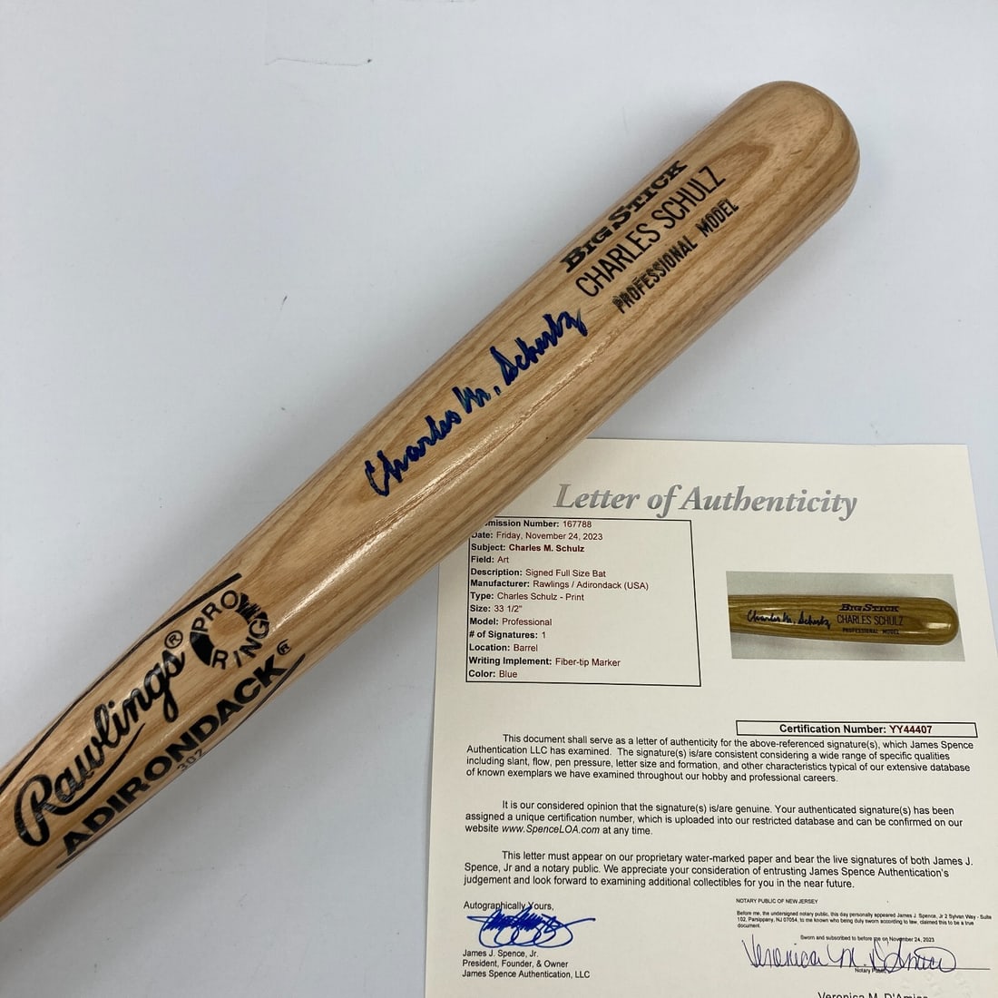 Charles M. Schulz Peanuts Signed Baseball Bat JSA COA RARE: Charles M. Schulz Peanuts Signed Baseball Bat JSA COA RARE This is a rare Charles M. Schulz Peanuts signed game model baseball bat, featuring the beloved characters from the iconic comic strip. The ba