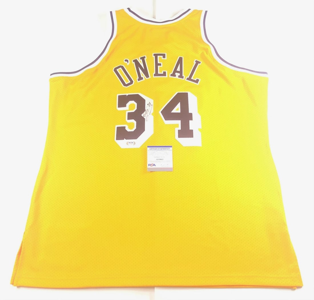 Shaquille O'Neal Autographed Jersey PSA/DNA Los Angeles Lakers: Shaquille O'Neal Autographed Jersey PSA/DNA Los Angeles Lakers This is a pre-owned, stitched basketball jersey signed by the legendary Shaquille O'Neal, who is well-known for his time with the Los Ang