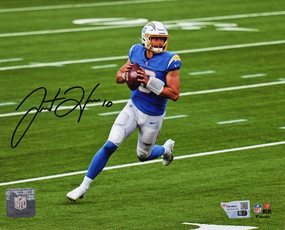 Justin Herbert Signed 8x10 LA Chargers Photo with Fanatics COA: Justin Herbert Signed 8x10 LA Chargers Photo with Fanatics COA Capture a moment of football greatness with this 8x10 photo of Justin Herbert, the talented quarterback for the Los Angeles Chargers, in 