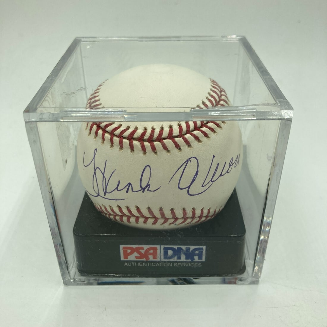 Hank Aaron autographed MLB ball PSA DNA GEM MINT 10: Hank Aaron autographed MLB ball PSA DNA GEM MINT 10 This is an original Major League Baseball signed by Hank Aaron. The autograph has been authenticated by Professional Sports Authenticator (PSA) and 