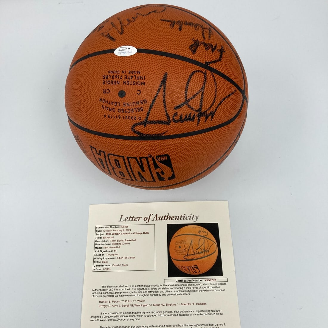 1997-98 Chicago Bulls Signed Game Basketball JSA Authenticated 14 Signatures: 1997-98 Chicago Bulls Signed Game Basketball JSA Authenticated 14 Signatures Celebrate the iconic 1997-98 Chicago Bulls NBA Championship team with this official game basketball, prominently featuring 