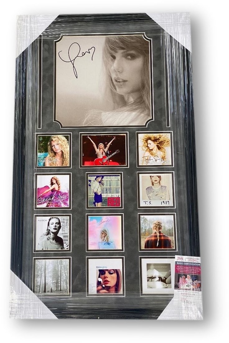 Taylor Swift Autographed 8x10 Photo Custom Framed JSA Authenticated: Taylor Swift Autographed 8x10 Photo Custom Framed JSA Authenticated This stunning custom framed collage features an 8x10 photograph of Taylor Swift, beautifully autographed by the artist herself. The 