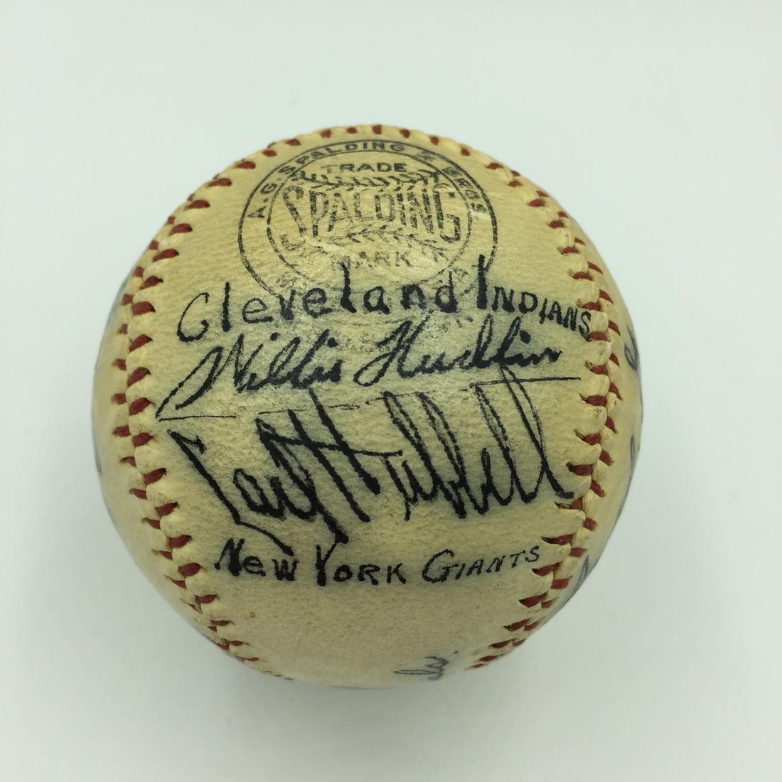 Signed Spalding baseball with Carl Hubbell and JSA COA: Signed Spalding baseball with Carl Hubbell and JSA COA This is an original Spalding baseball signed by six notable players from the "Oklahoma Natives" event held between January 28 and April 7, 1937. 
