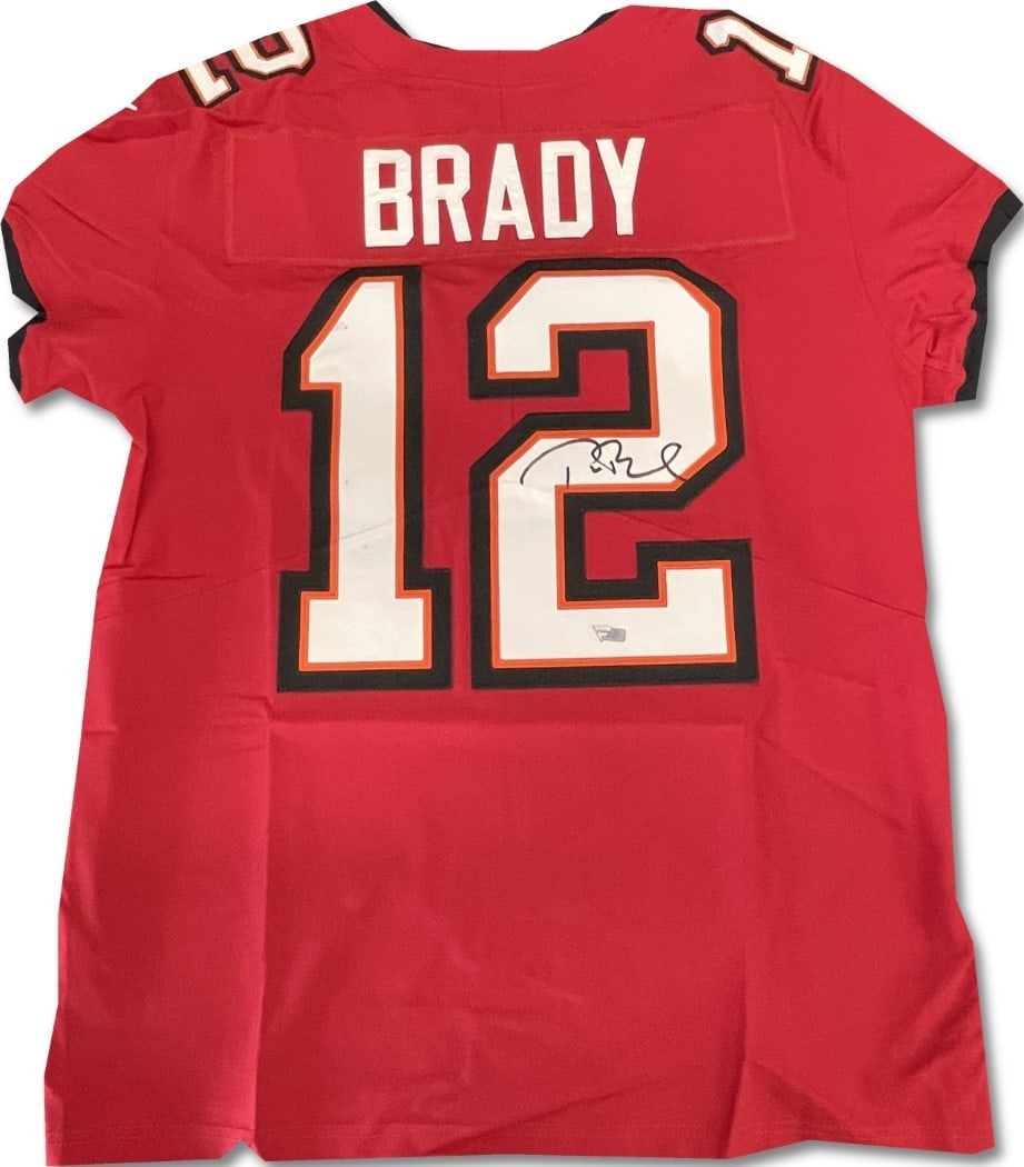 Fanatics Authenticated Tampa Bay Buccaneers Tom Brady Medium Red Signed Jersey: Fanatics Authenticated Tampa Bay Buccaneers Tom Brady Medium Red Signed Jersey This authentic red Tampa Bay Buccaneers jersey is personally autographed by Tom Brady. The jersey is medium size and come