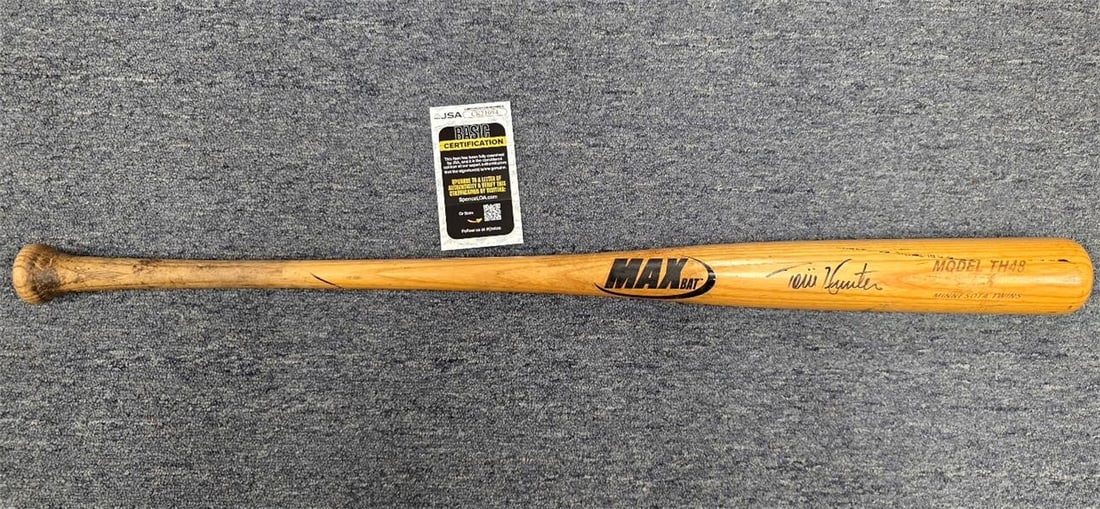 Minnesota Twins Maxbat TH48 Game Bat Autographed by Torii Hunter JSA Authenticated: Minnesota Twins Maxbat TH48 Game Bat Autographed by Torii Hunter JSA Authenticated This is a game-used Minnesota Twins Maxbat TH48 model bat autographed by Torii Hunter. The authenticity of the signat