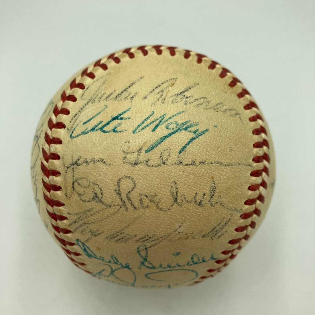 Brooklyn Dodgers 1955 World Series Champions Baseball Signed by Team Robinson PSA DNA: Brooklyn Dodgers 1955 World Series Champions Baseball Signed by Team Robinson PSA DNA This is an original National League baseball signed by the 1955 Brooklyn Dodgers World Series Champions team. The 