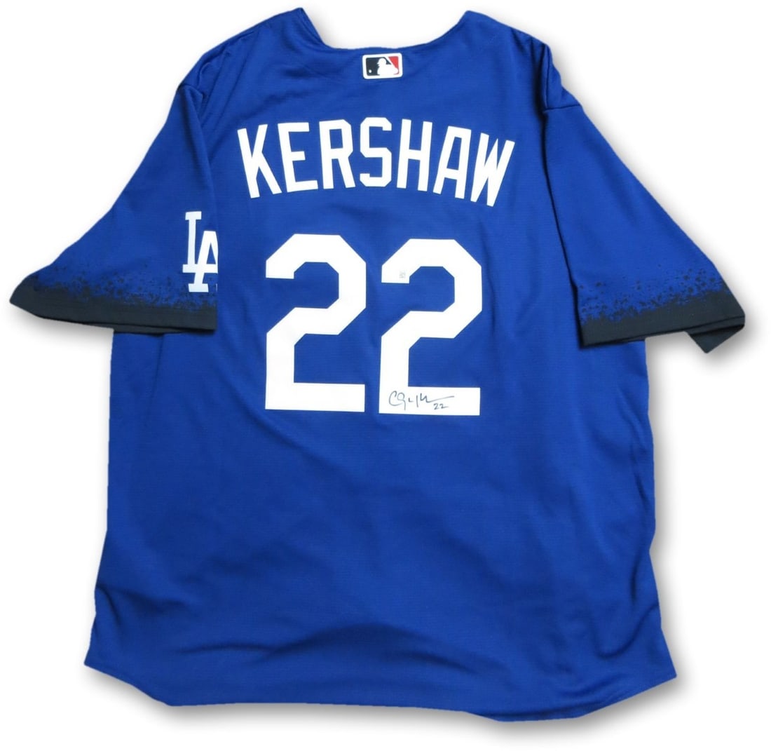 Clayton Kershaw Beckett Witnessed Dodgers Jersey XL: Clayton Kershaw Beckett Witnessed Dodgers Jersey XL This is a pre-owned Los Angeles Dodgers jersey, autographed by Clayton Kershaw. The jersey is blue and comes in size XL. The autograph has been auth