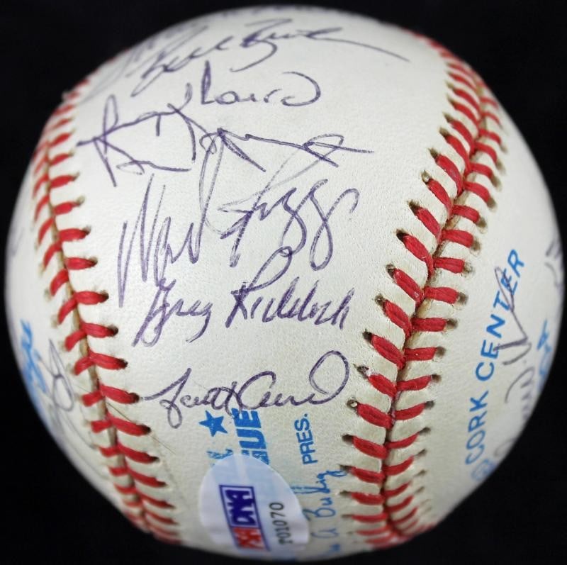 1999 Tampa Bay Rays Team Signed Baseball Wade Boggs PSA Certified: 1999 Tampa Bay Rays Team Signed Baseball Wade Boggs PSA Certified This authentic OML baseball is a remarkable piece of memorabilia from the 1999 Tampa Bay Devil Rays, featuring the signatures of 28 te
