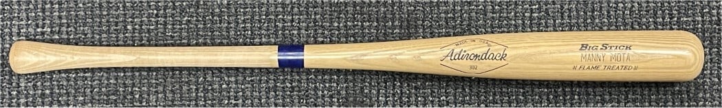 Manny Mota Dodgers game used bat Dodger Mom Betty Chatwood (1 of 6)