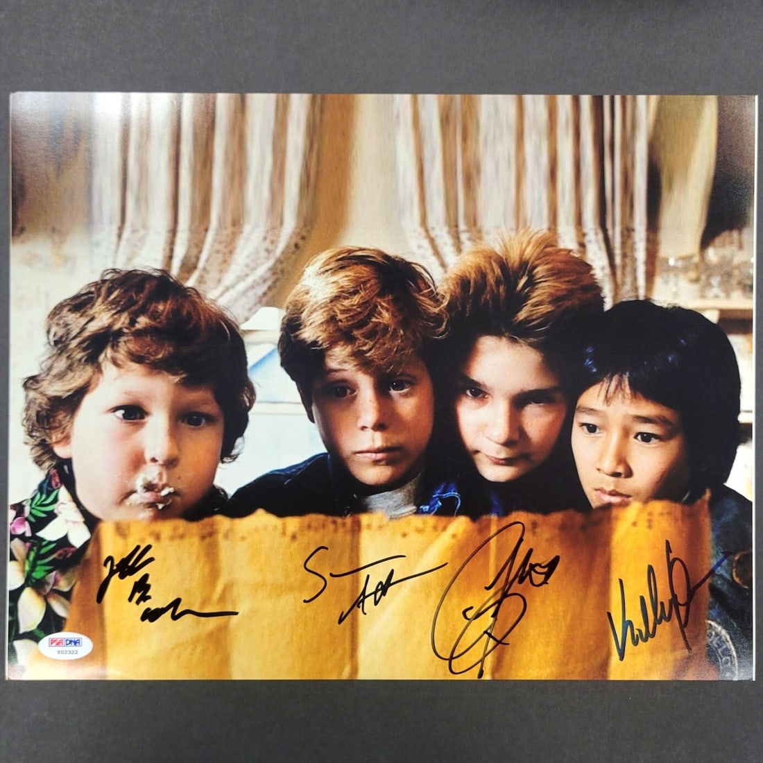 The Goonies Signed Photo by Jeff Cohen PSA/DNA Certified 11x14: The Goonies Signed Photo by Jeff Cohen PSA/DNA Certified 11x14 This original 11x14 photograph from the iconic movie *The Goonies* features the signature of Jeff Cohen, known for his memorable role in 