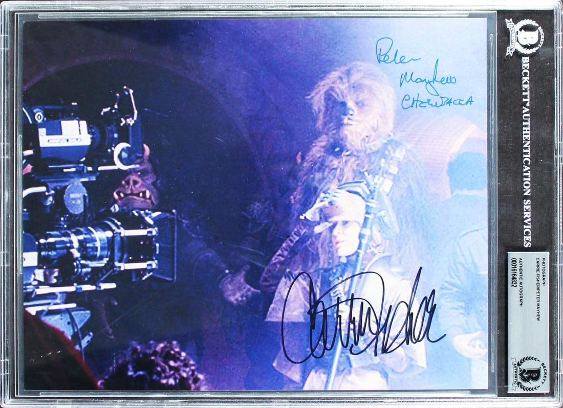 8x10 Photograph Signed by Carrie Fisher and Peter Mayhew Beckett Authenticated (1 of 5)