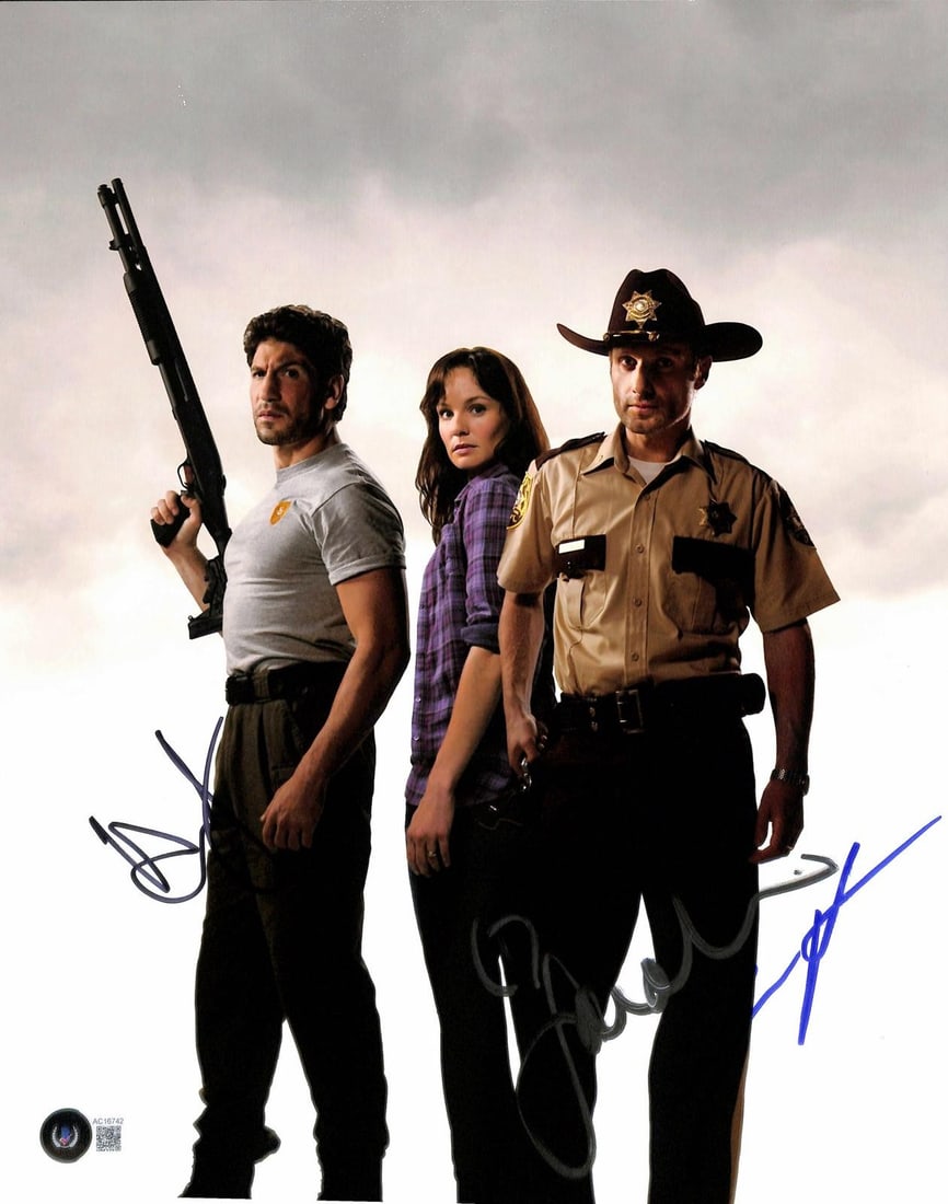 11x14 Walking Dead cast photo signed by Lincoln Holden Callies Beckett (1 of 1)