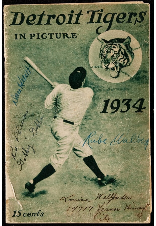 1934 Detroit Tigers Team Signed Program 34 Sigs JSA Authenticated: 1934 Detroit Tigers Team Signed Program 34 Sigs JSA Authenticated Celebrate the legacy of the 1934 Detroit Tigers with this remarkable team-signed program, featuring 34 autographs from players and sta