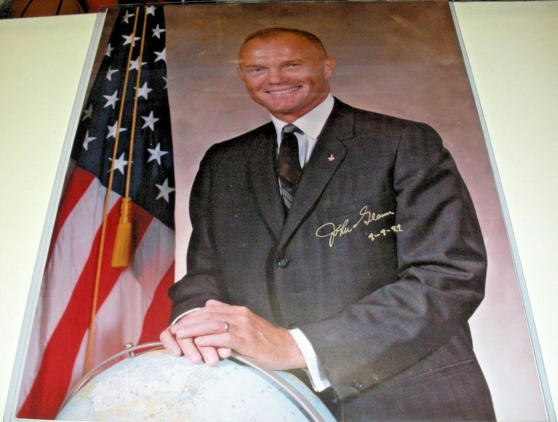 Signed 16x20 Photo of John Glenn with Todd Mueller COA: Signed 16x20 Photo of John Glenn with Todd Mueller COA This is a pre-owned 16x20 photograph signed by John Glenn, the renowned astronaut, senator, and United States Marine Corps member. The signed pho