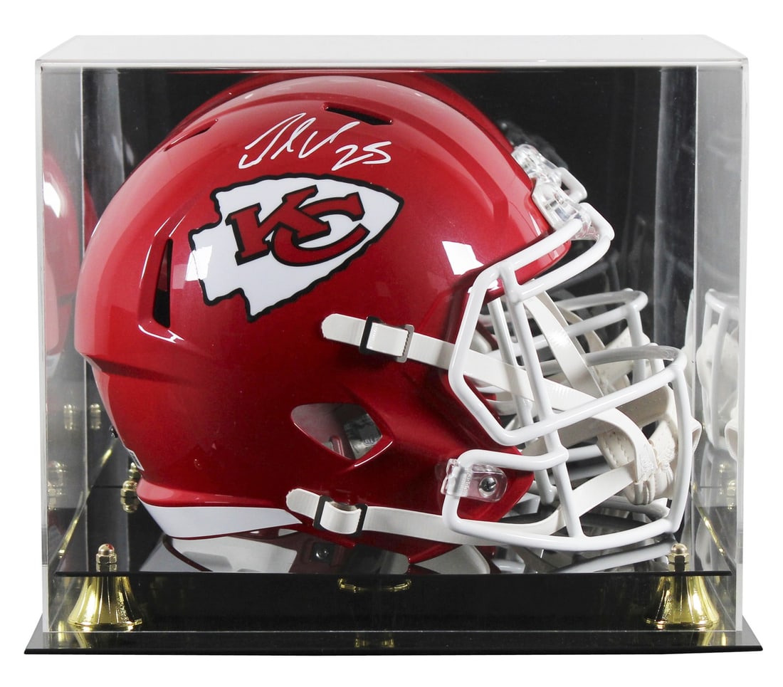 Jamaal Charles Signed Chiefs Full Size Helmet with Beckett Authentication: Jamaal Charles Signed Chiefs Full Size Helmet with Beckett Authentication This autographed Riddell Full Size Speed Replica Helmet has been personally signed by Jamaal Charles, the former running back 