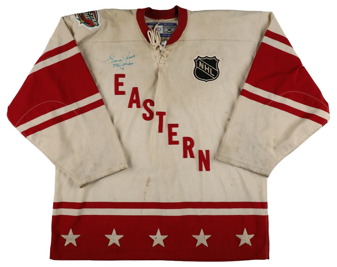 Gordie Howe Signed 2004 NHL All-Star Jersey Detroit Red Wings Beckett COA: Gordie Howe Signed 2004 NHL All-Star Jersey Detroit Red Wings Beckett COA Celebrate hockey history with this authentic Gordie Howe "Mr. Hockey" signed CCM jersey from the 2004 NHL All-Star Game. This 